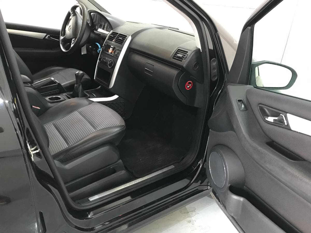 Mercedes-Benz A150 · Ano 2006 — imagen 22
