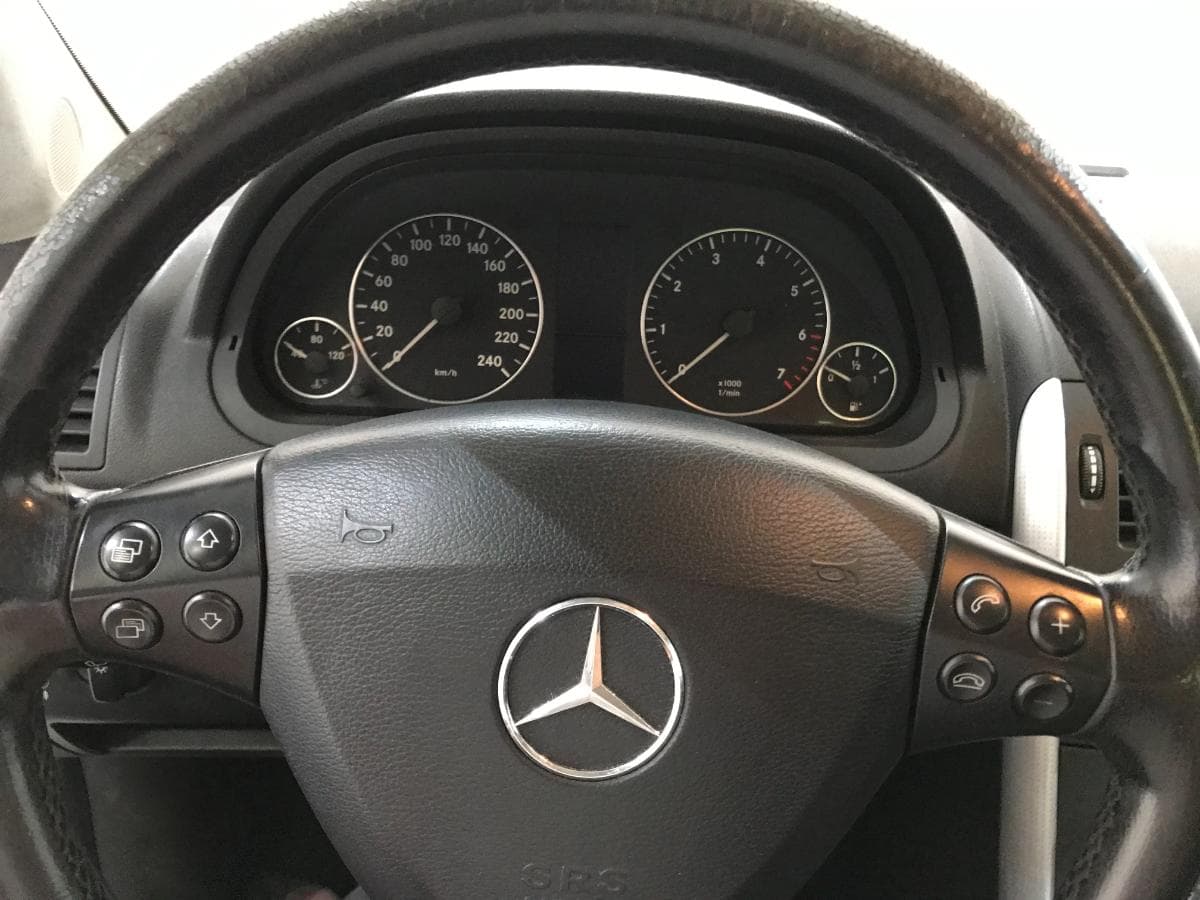 Mercedes-Benz A150 · Ano 2006 — imagen 35
