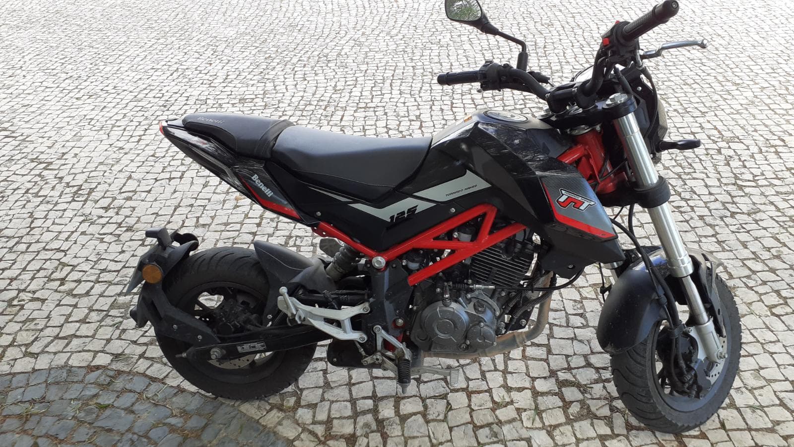 Benelli TNT 125 — imagen 4