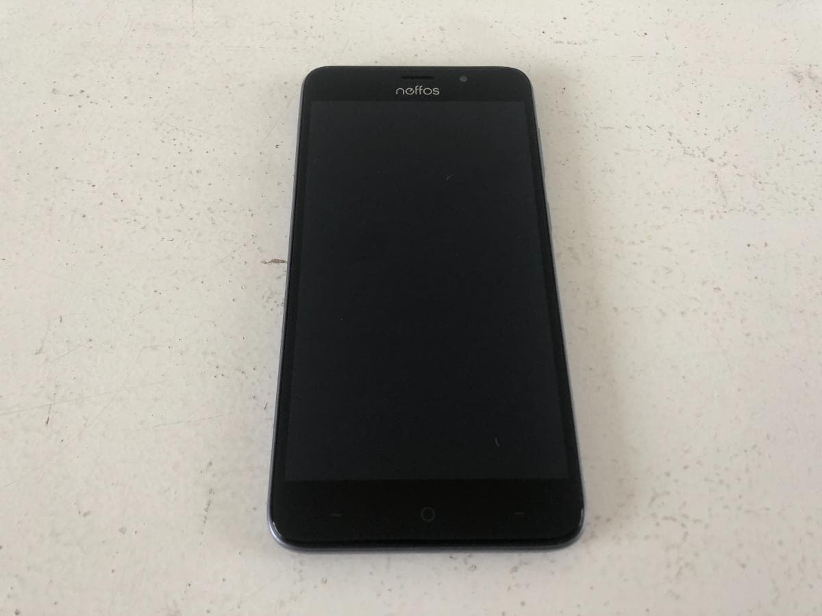 Teléfono Neffos C7
