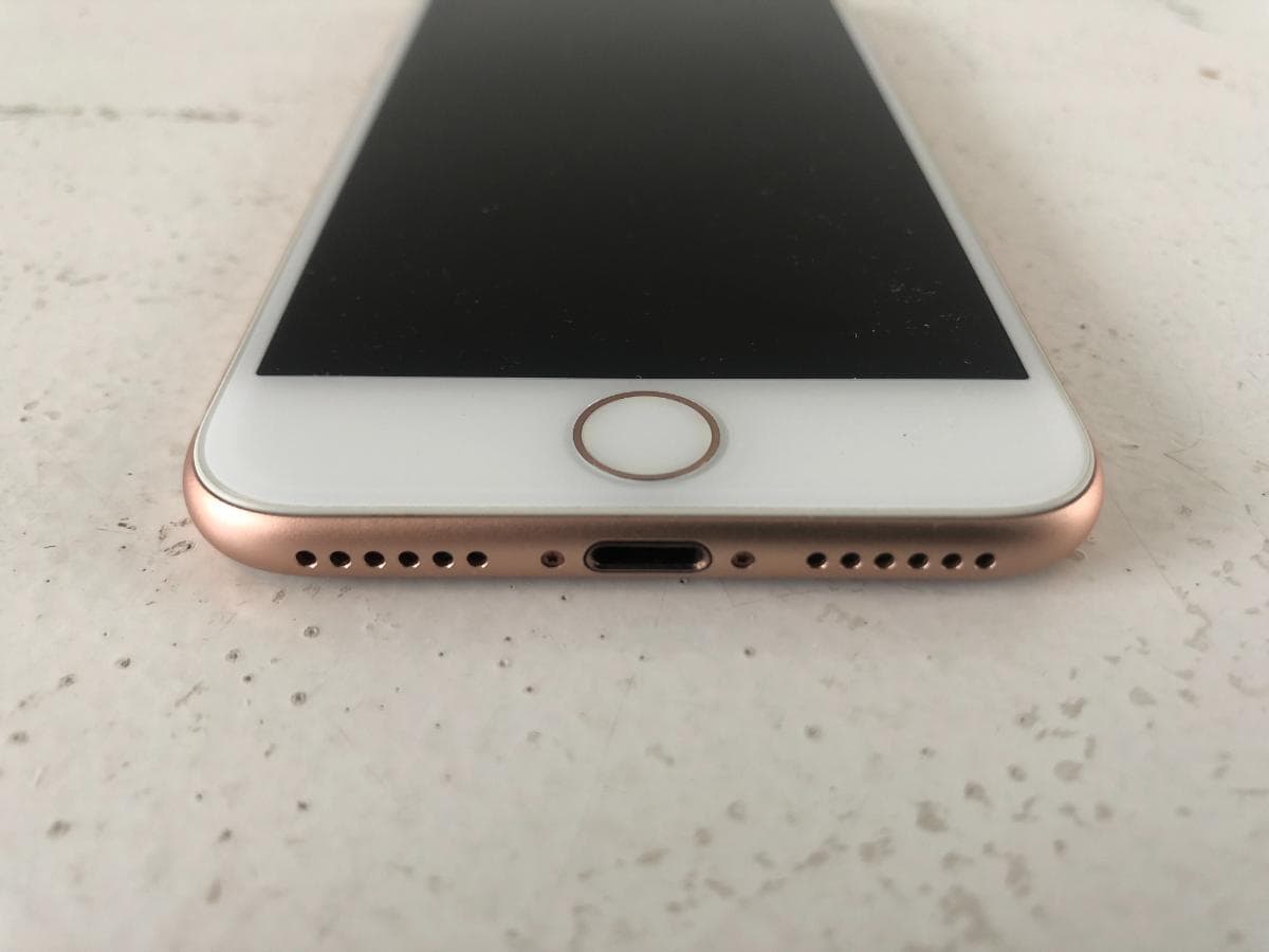 Iphone 8 64GB — image 3