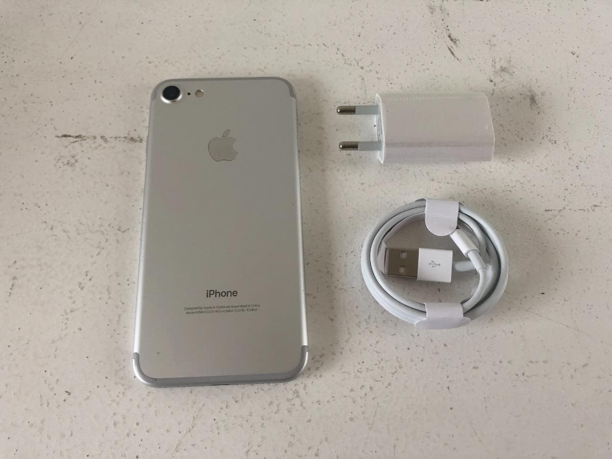 Iphone 8 64GB — image 7