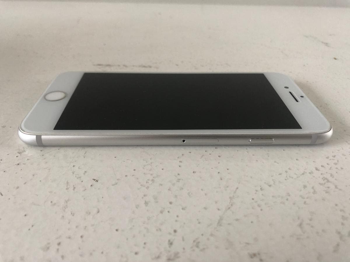 Iphone 8 64GB — image 6