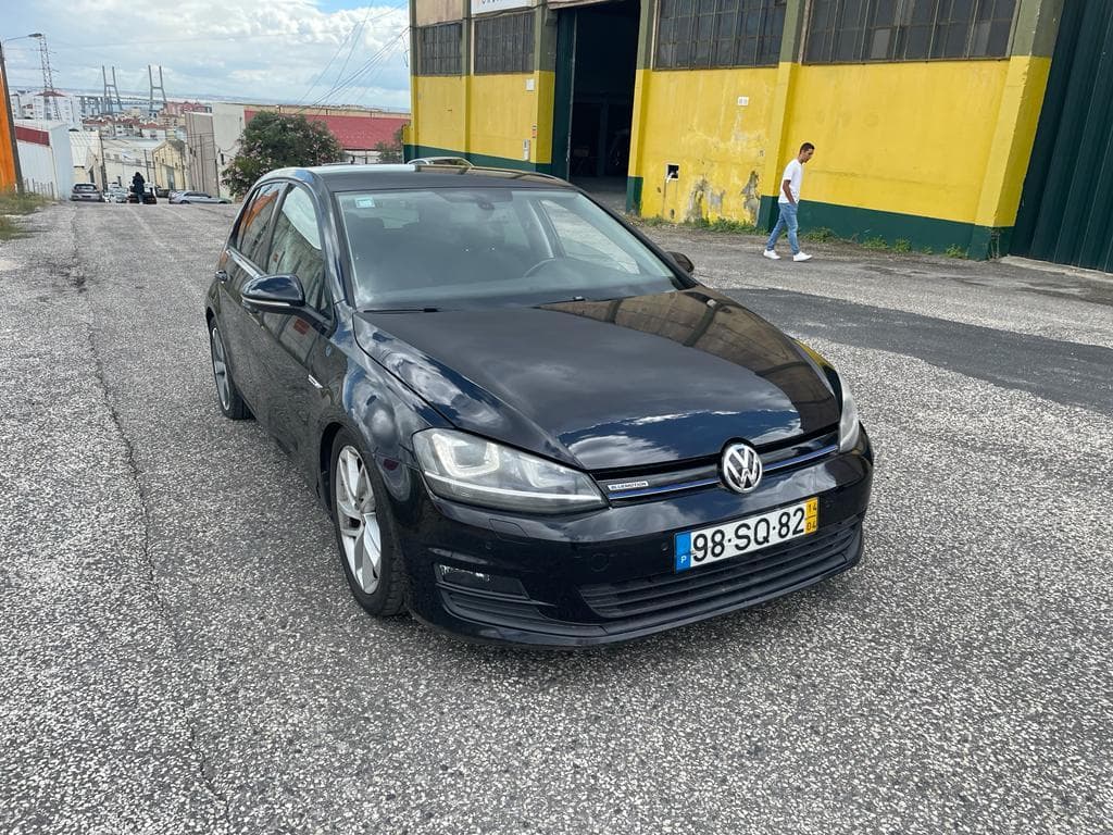 Volkswagen Golf 1.6TDI · Ano 2014 — image 1