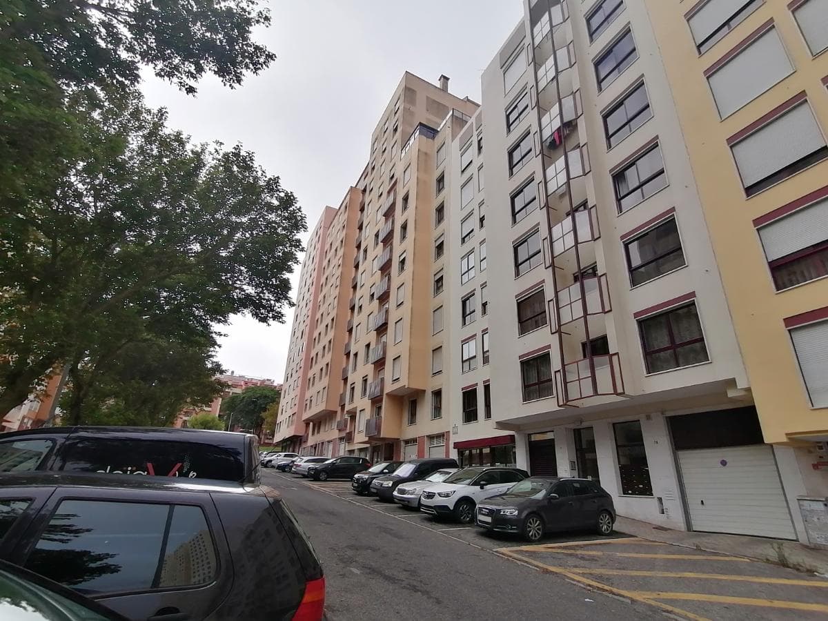 Apartamento T3 · Alfragide, Amadora — image 5