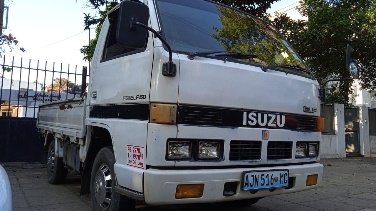 Isuzo, modelo ELF TRUCK · — imagen 1