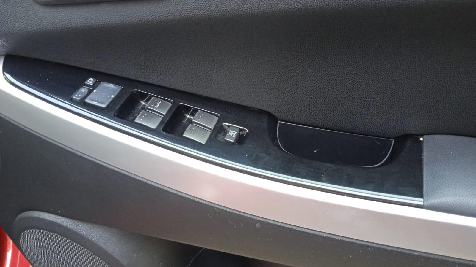 Mazda CX-7 270m · — image 11