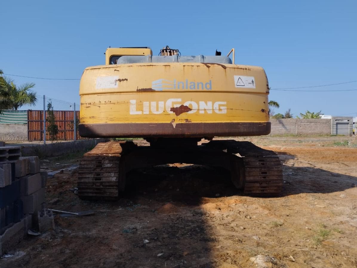 Escavadeira LIUGONG CLG925D — image 4