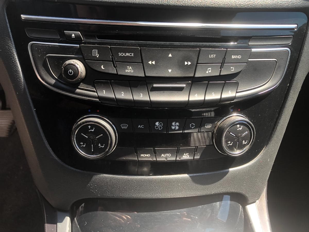 Peugeot 508 RXH · Ano 2013 — imagen 30