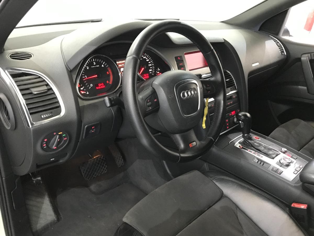 Audi Q7 3.0TDI Quattro · Ano 2007 — imagen 25