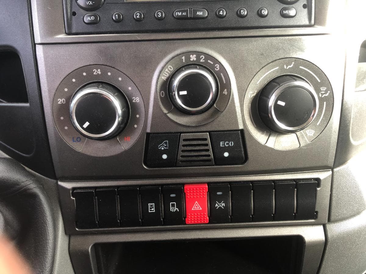Iveco Daily 35C15 · Ano 2012 — image 30