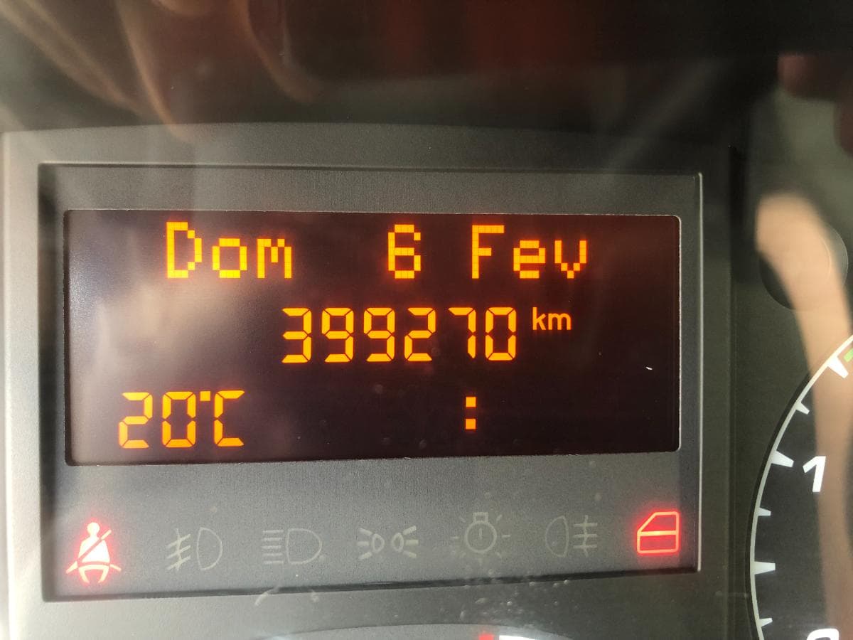 Iveco Daily 35C15 · Ano 2012 — image 31