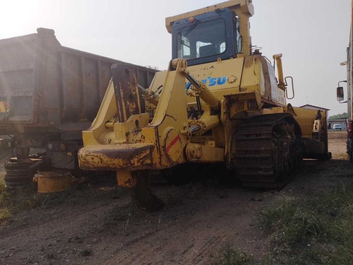 Bulldozer Komatsu D275A — image 2