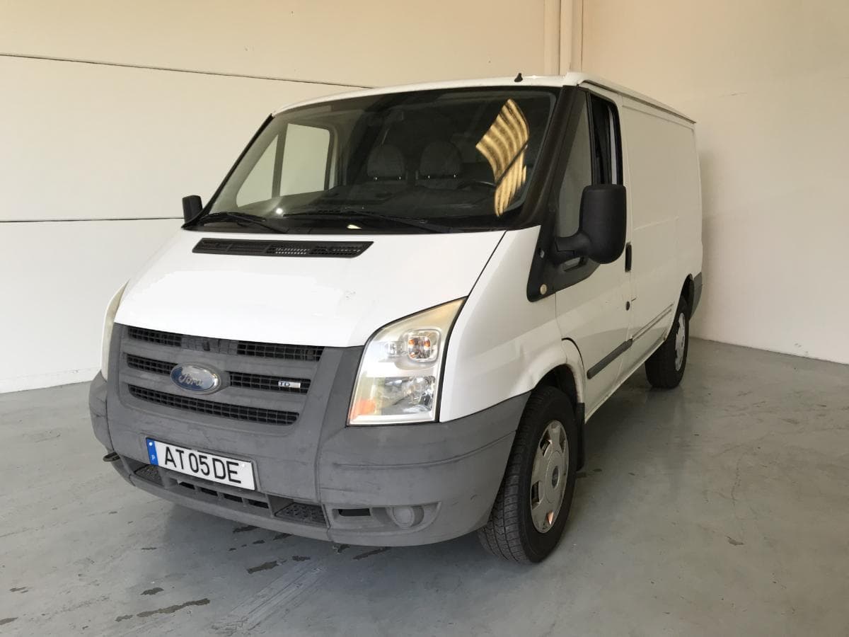Ford Transit · Ano 2007 — image 1