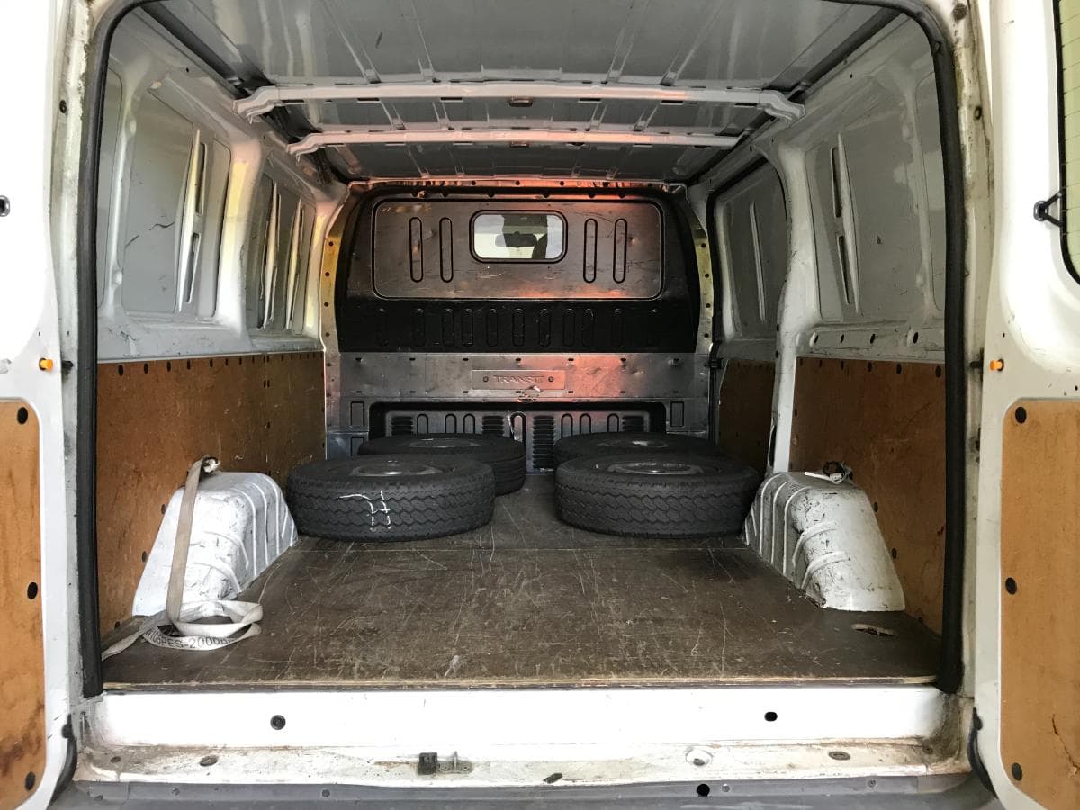 Ford Transit · Ano 2007 — image 9