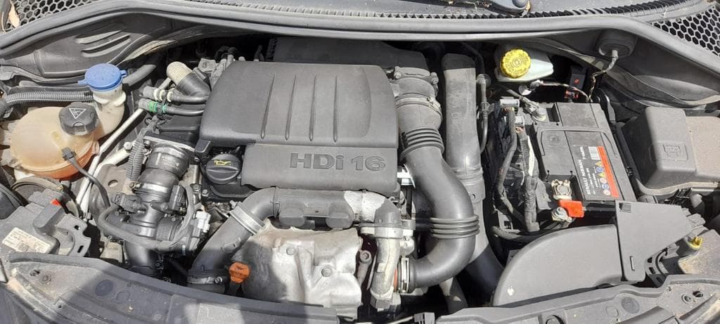 Peugeot 207 1.6HDI · Ano 2008 — imagem 5