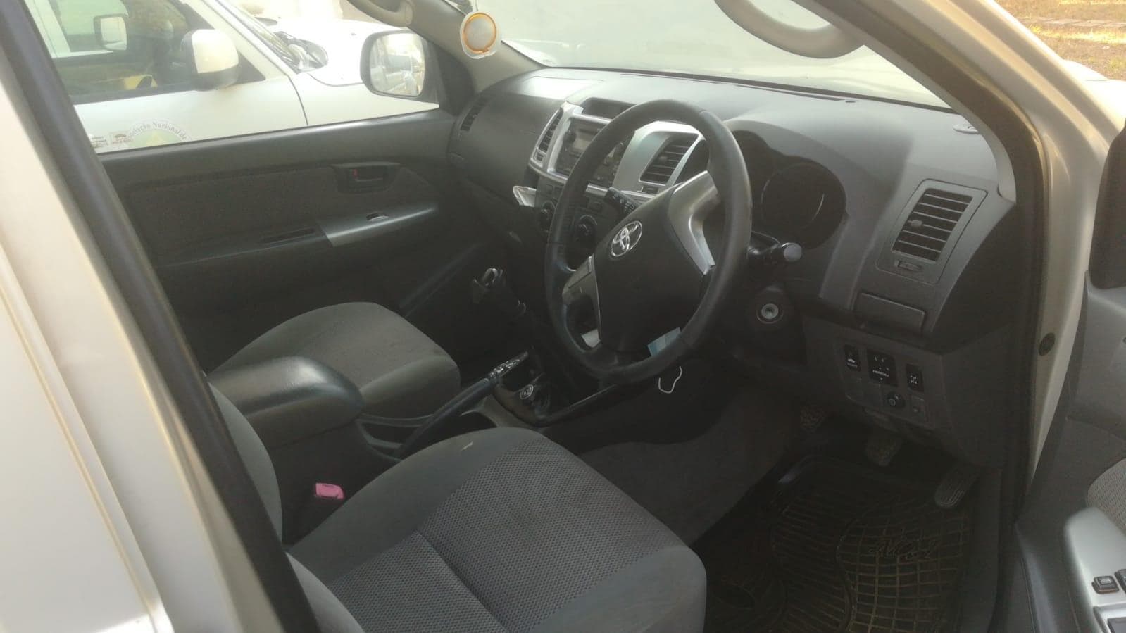 Toyota Hilux D4D · — image 10