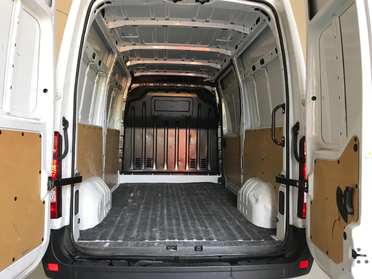 Renault Master 2.3CDI · Ano 2021 — imagen 9