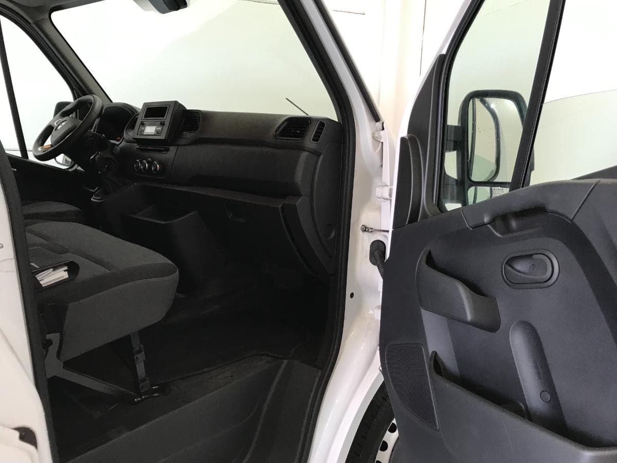 Renault Master 2.3CDI · Ano 2021 — imagen 22
