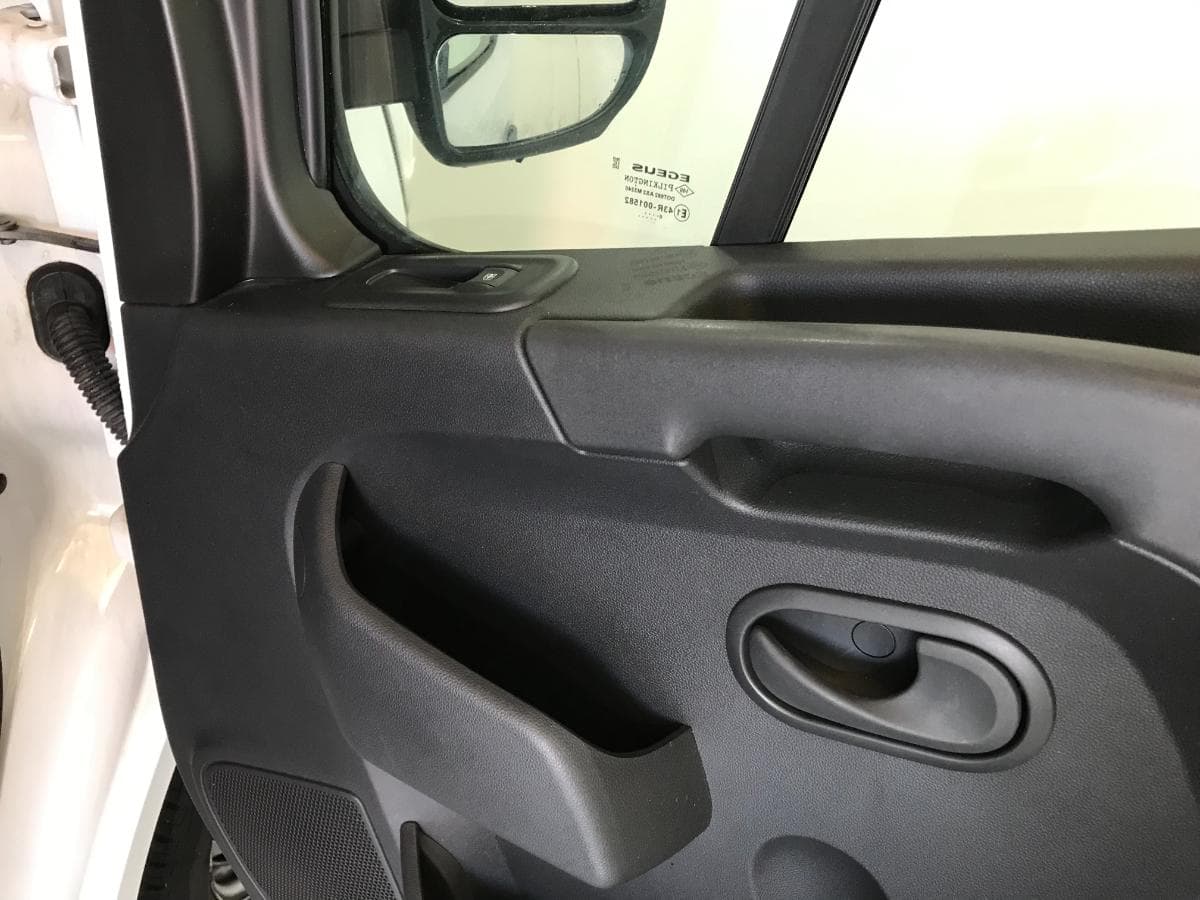Renault Master 2.3CDI · Ano 2021 — imagen 25