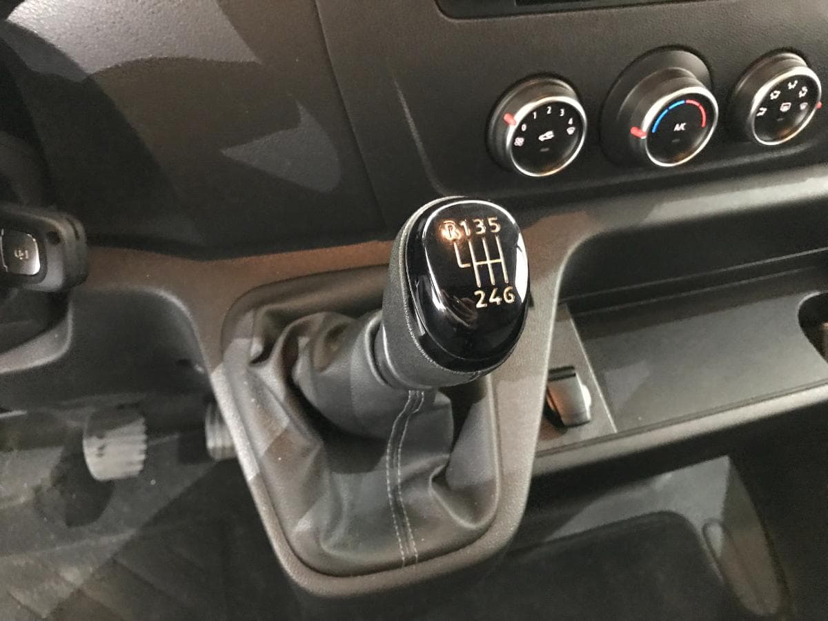 Renault Master 2.3CDI · Ano 2021 — imagen 31