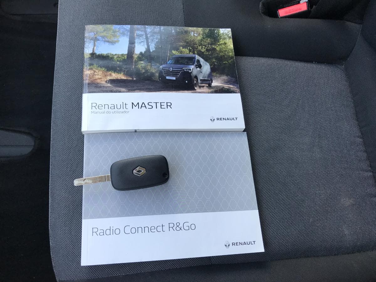 Renault Master 2.3CDI · Ano 2021 — imagen 40