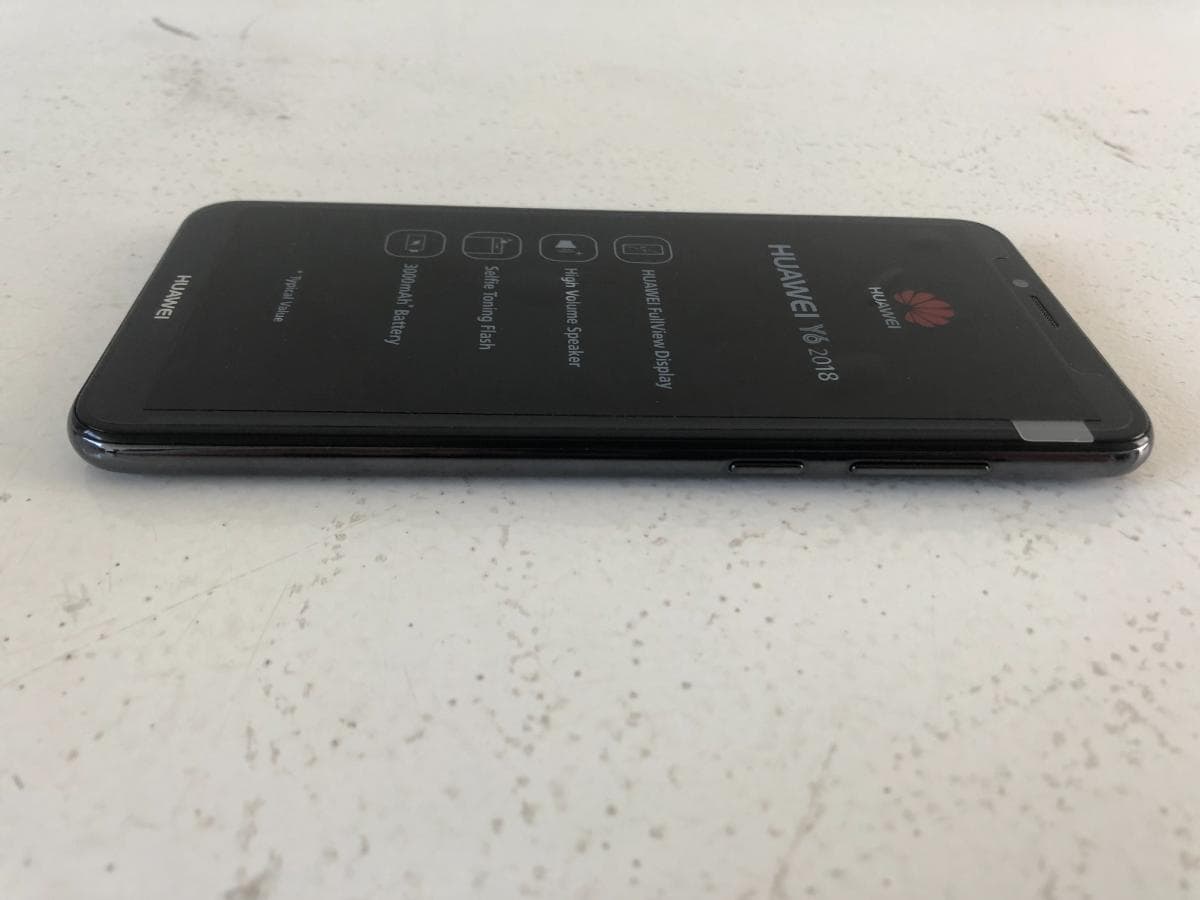 Telemóvel Huawei Y6 — imagen 2