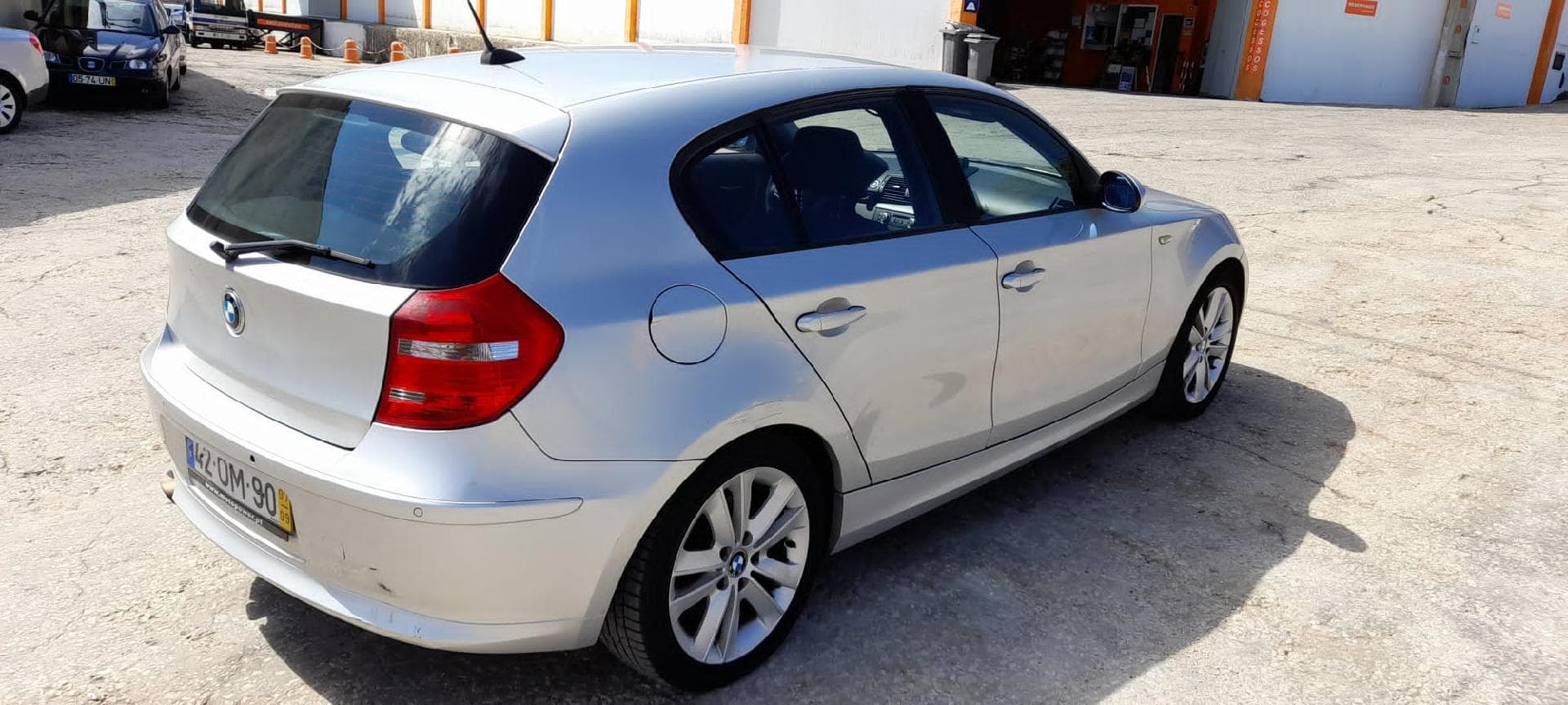 BMW 118D · Ano 2007 — imagen 7