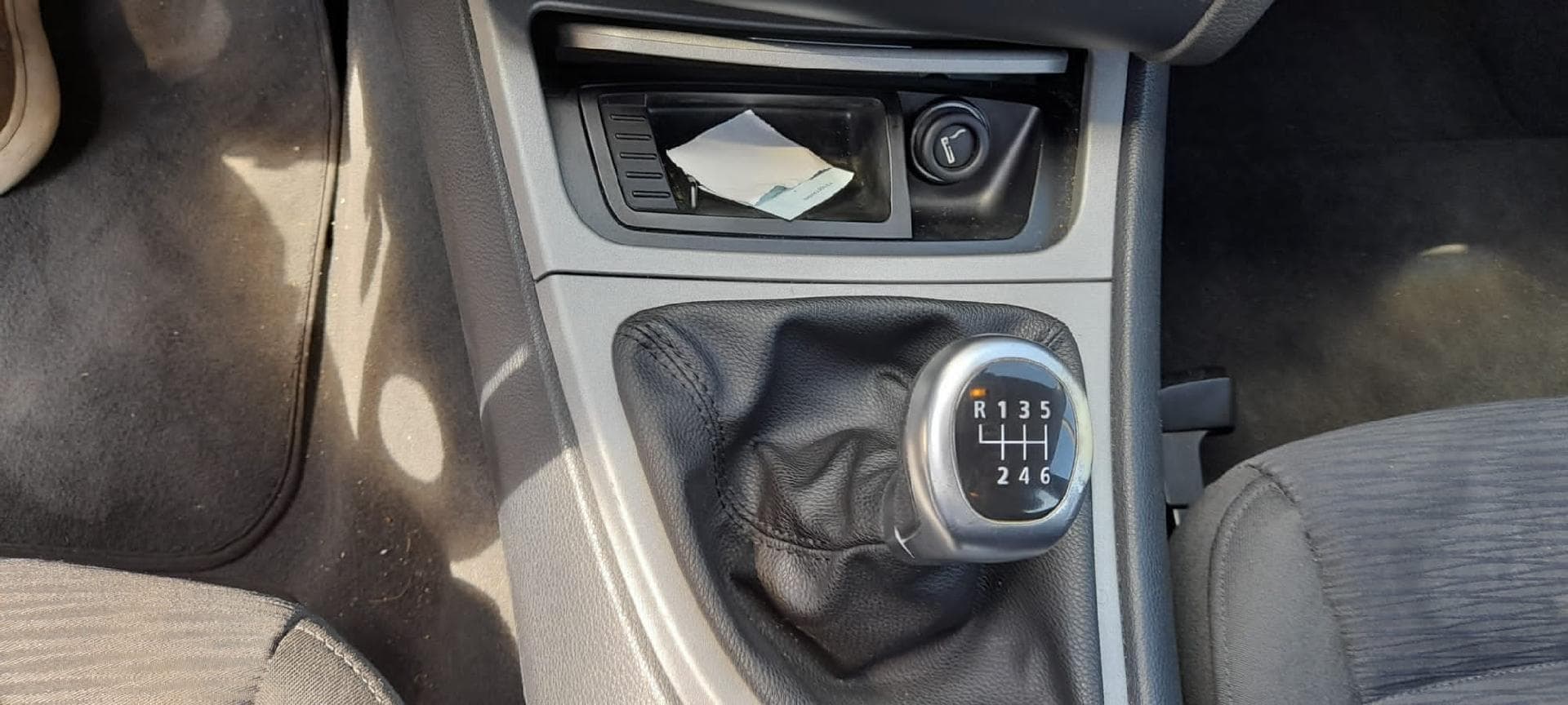 BMW 118D · Ano 2007 — imagen 16