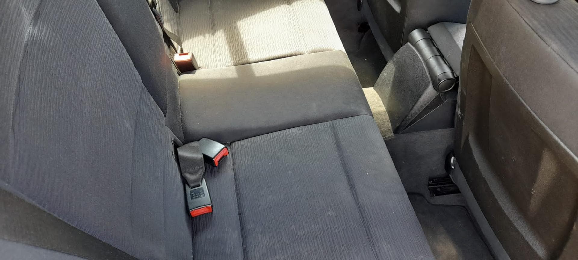BMW 118D · Ano 2007 — imagen 18