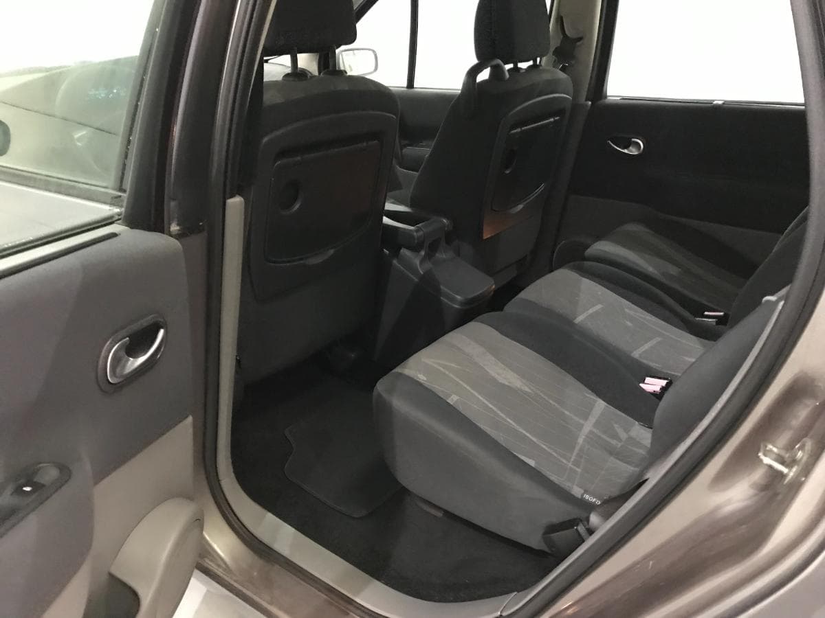 Renault Scénic 1.5DCI · Ano 2004 — image 28