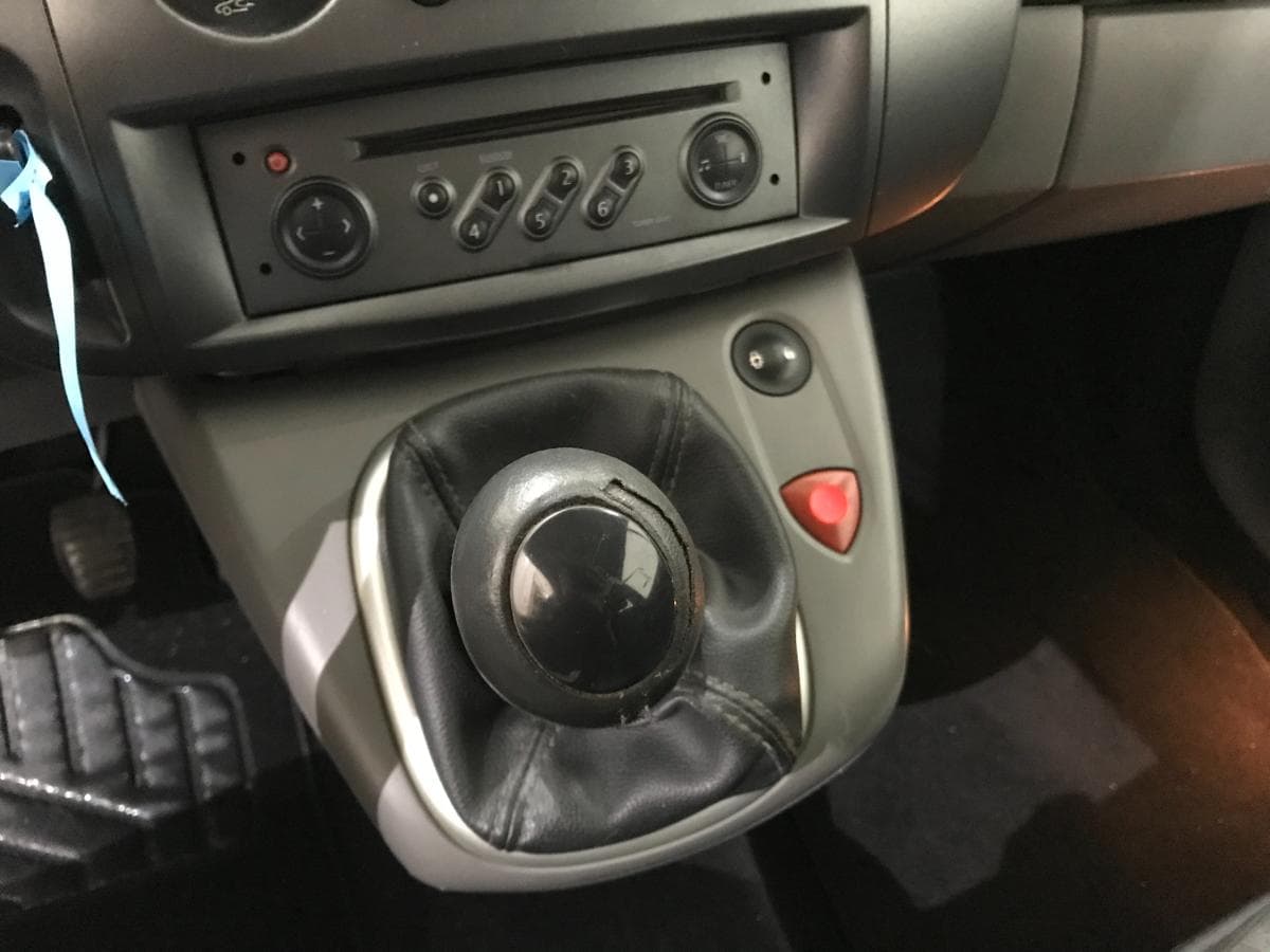 Renault Scénic 1.5DCI · Ano 2004 — image 42