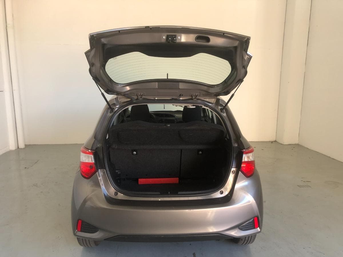 Toyota Yaris D4D · Ano 2017 — imagen 7