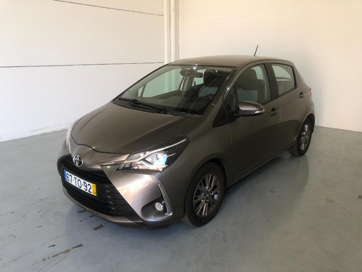 Toyota Yaris D4D · Ano 2017 — imagen 2
