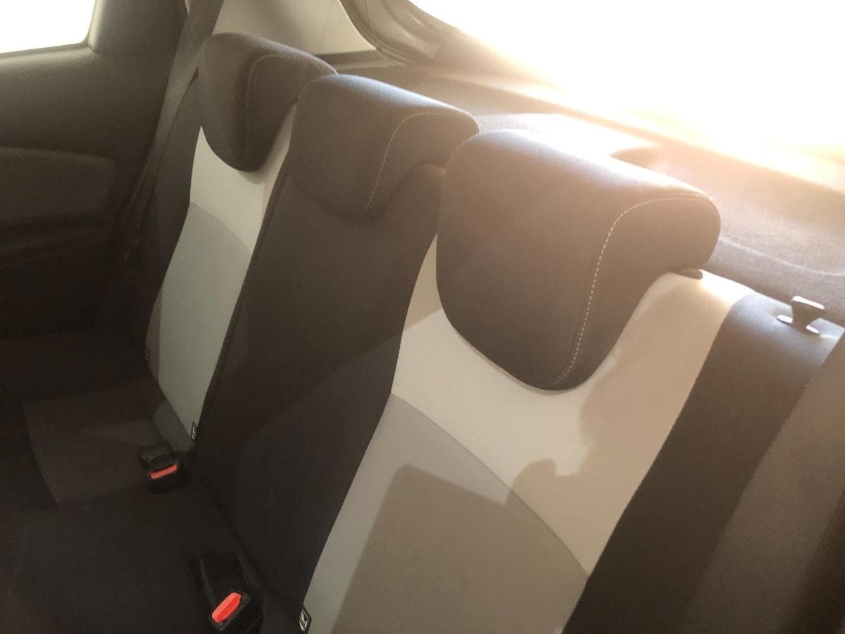Toyota Yaris D4D · Ano 2017 — imagen 17