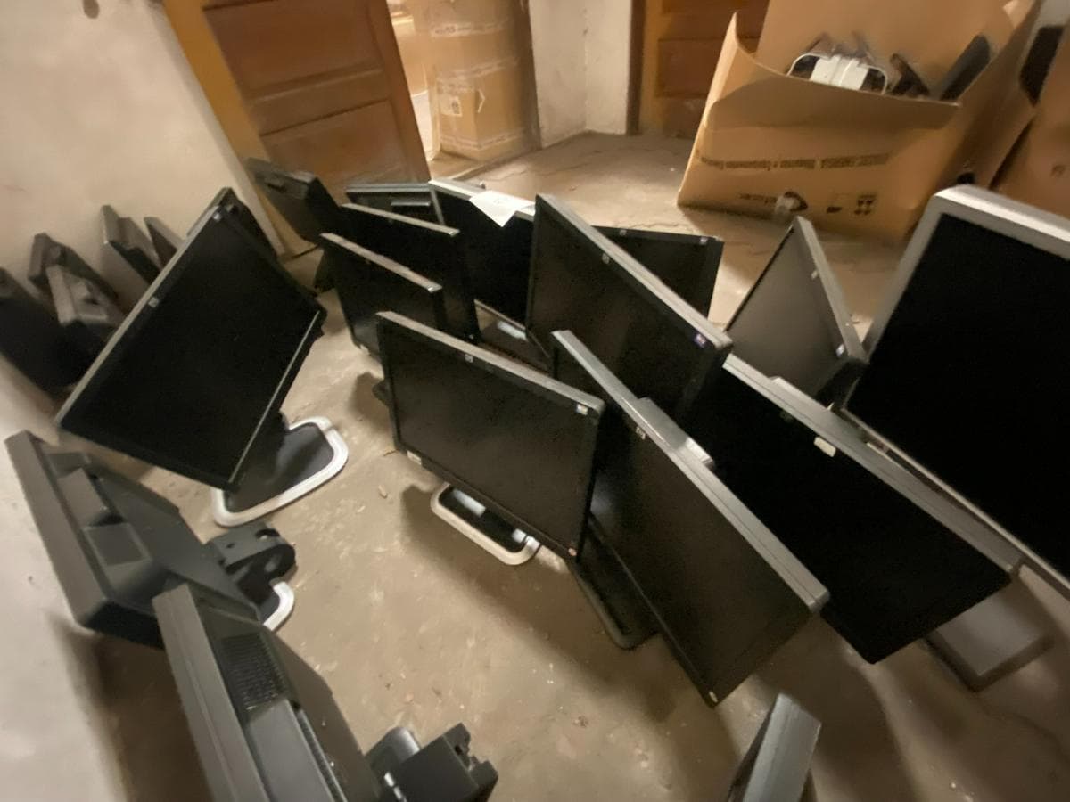 Monitores + Telefones — imagen 5