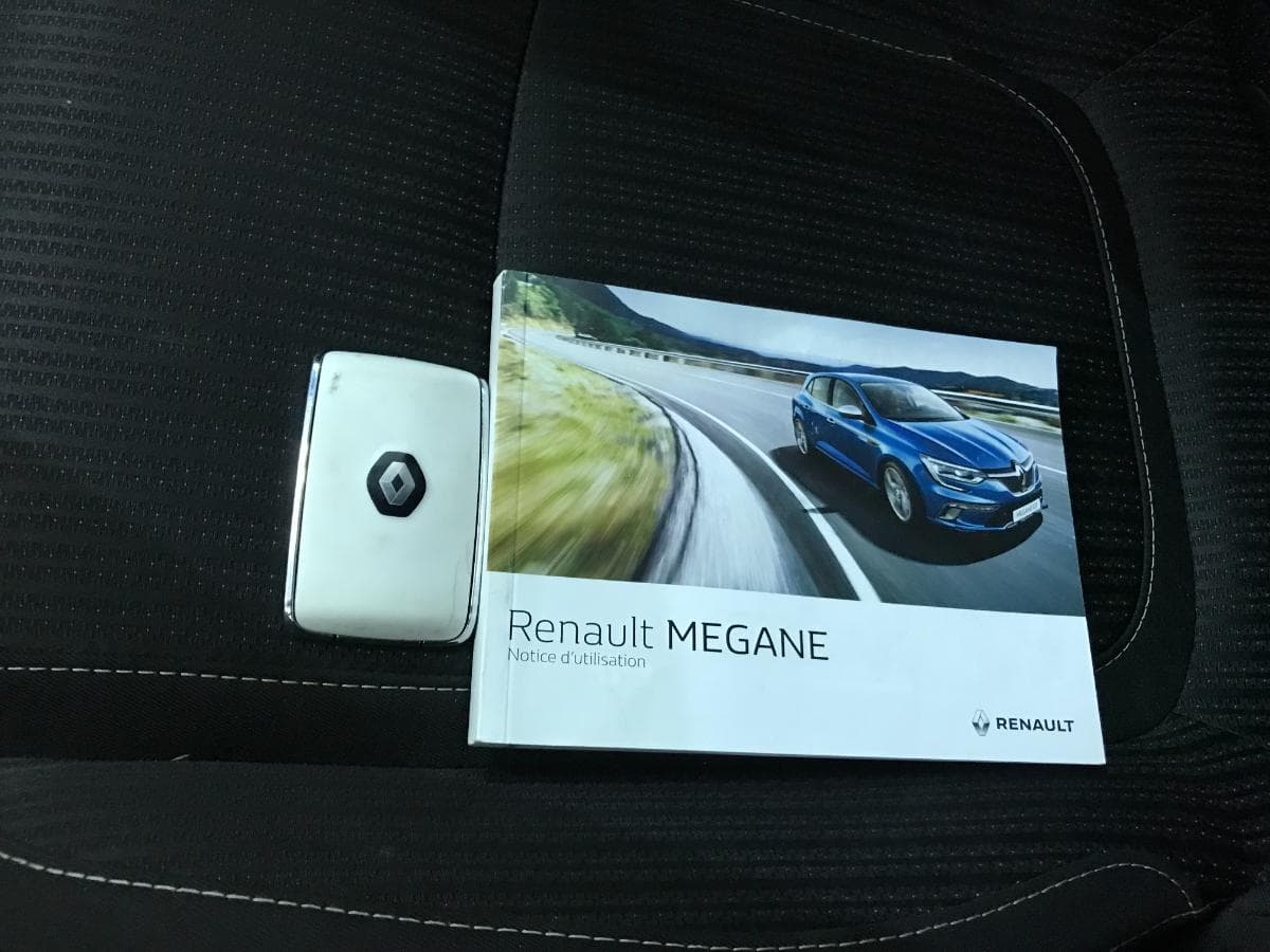 Renault Mégane 1.5 DCI · Ano 2016 — imagen 42