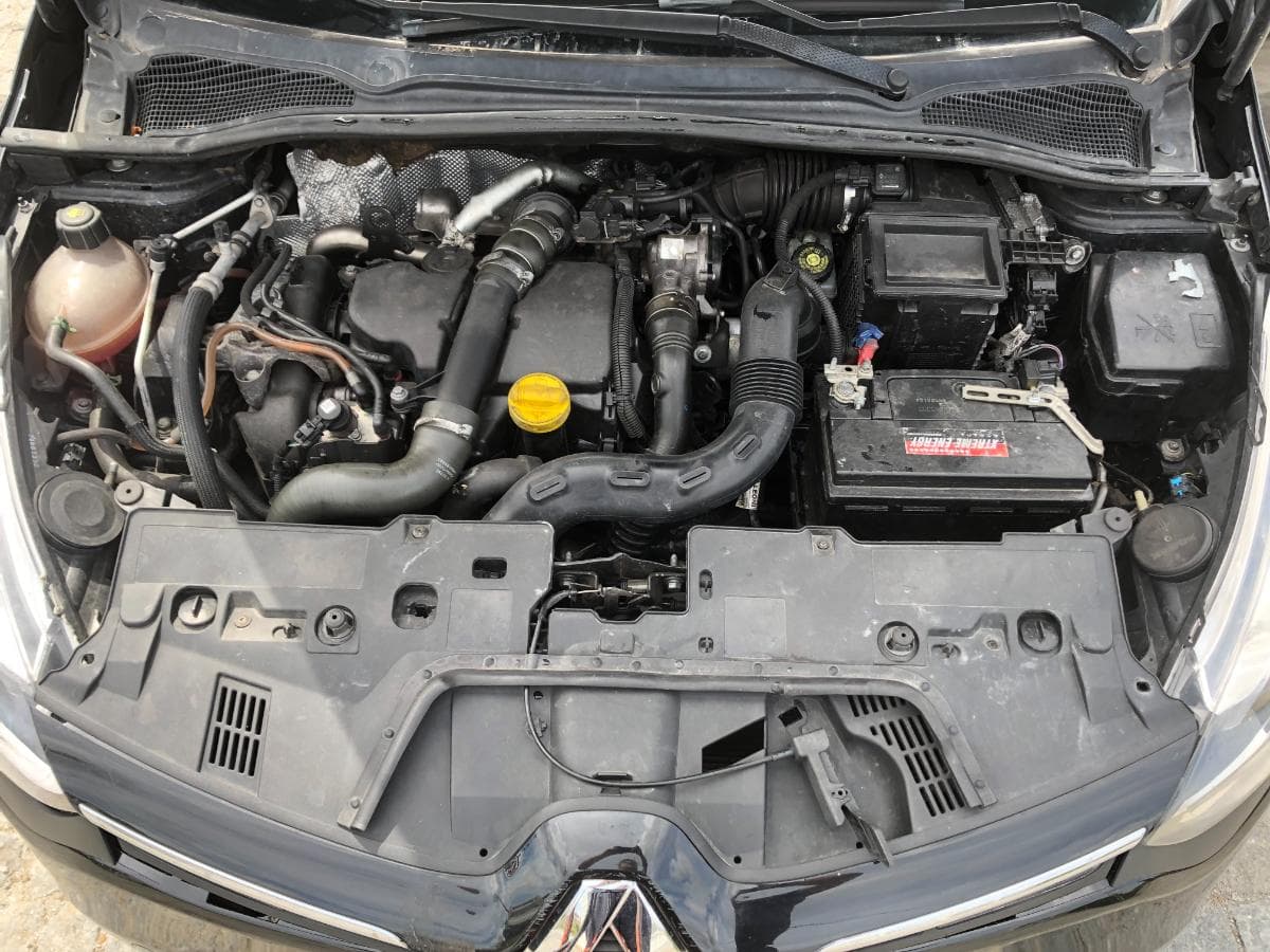 Renault Clio 1.5DCI · Ano 2014 — image 4