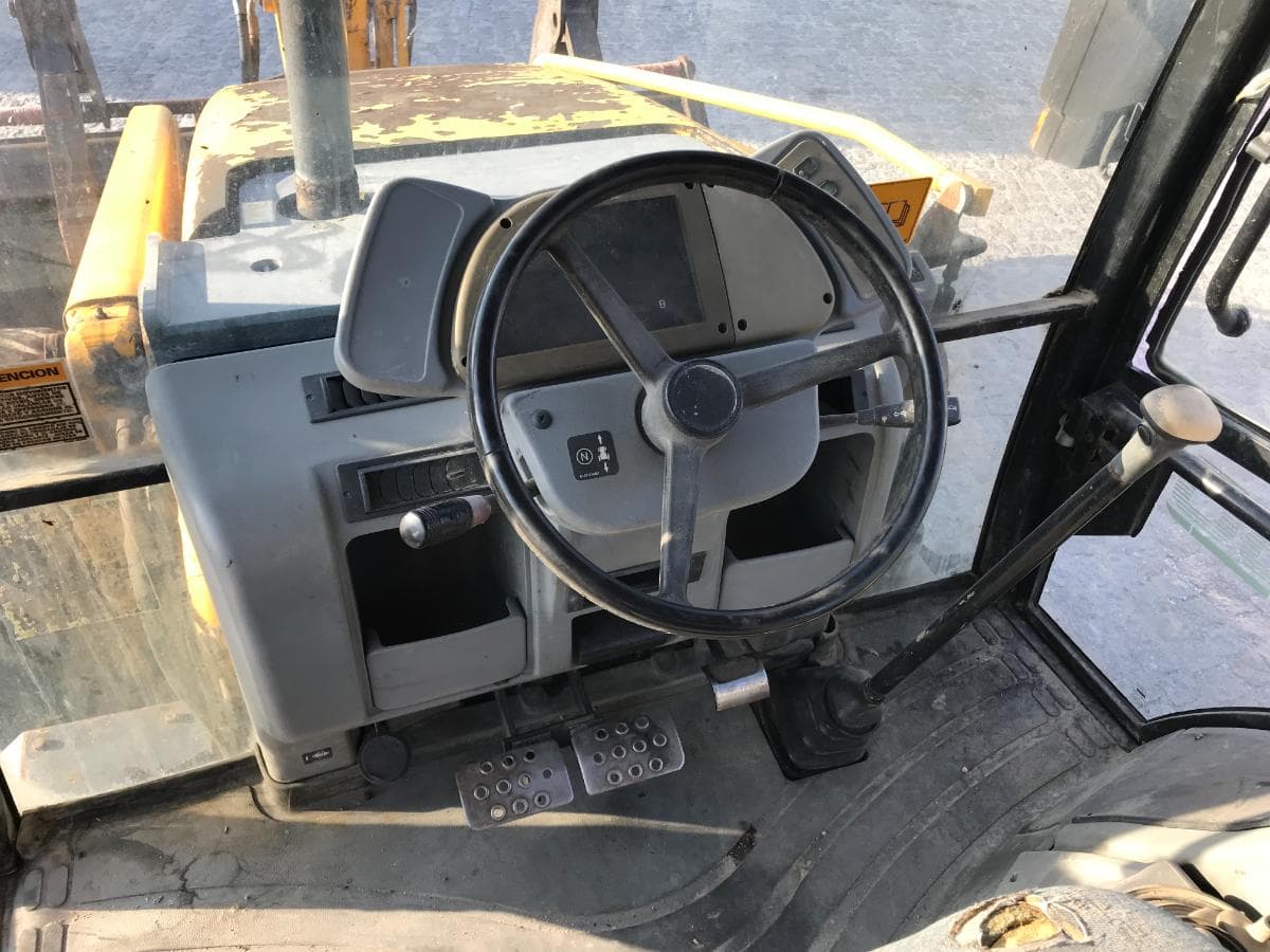 Retroescavadora Fermec 860 — imagen 11