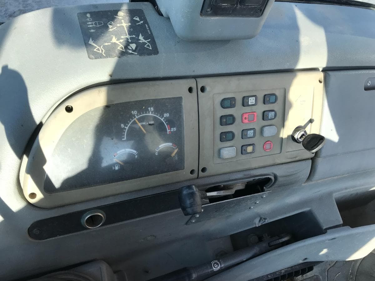 Retroescavadora Fermec 860 — imagen 15