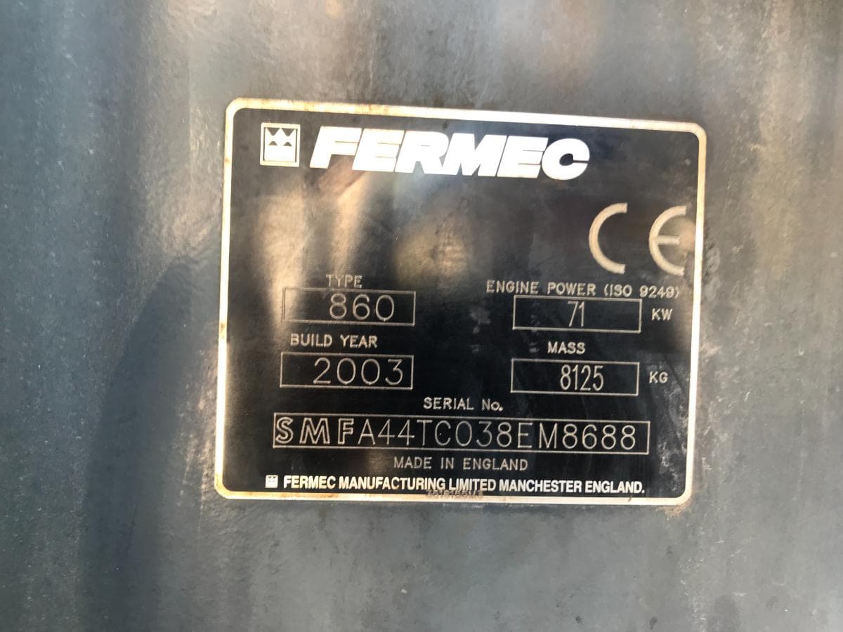 Retroescavadora Fermec 860 — imagen 18