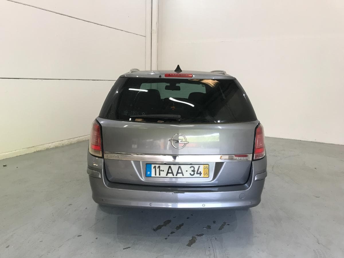 Opel Astra 1.7CDTI · Ano 2005 — imagen 5