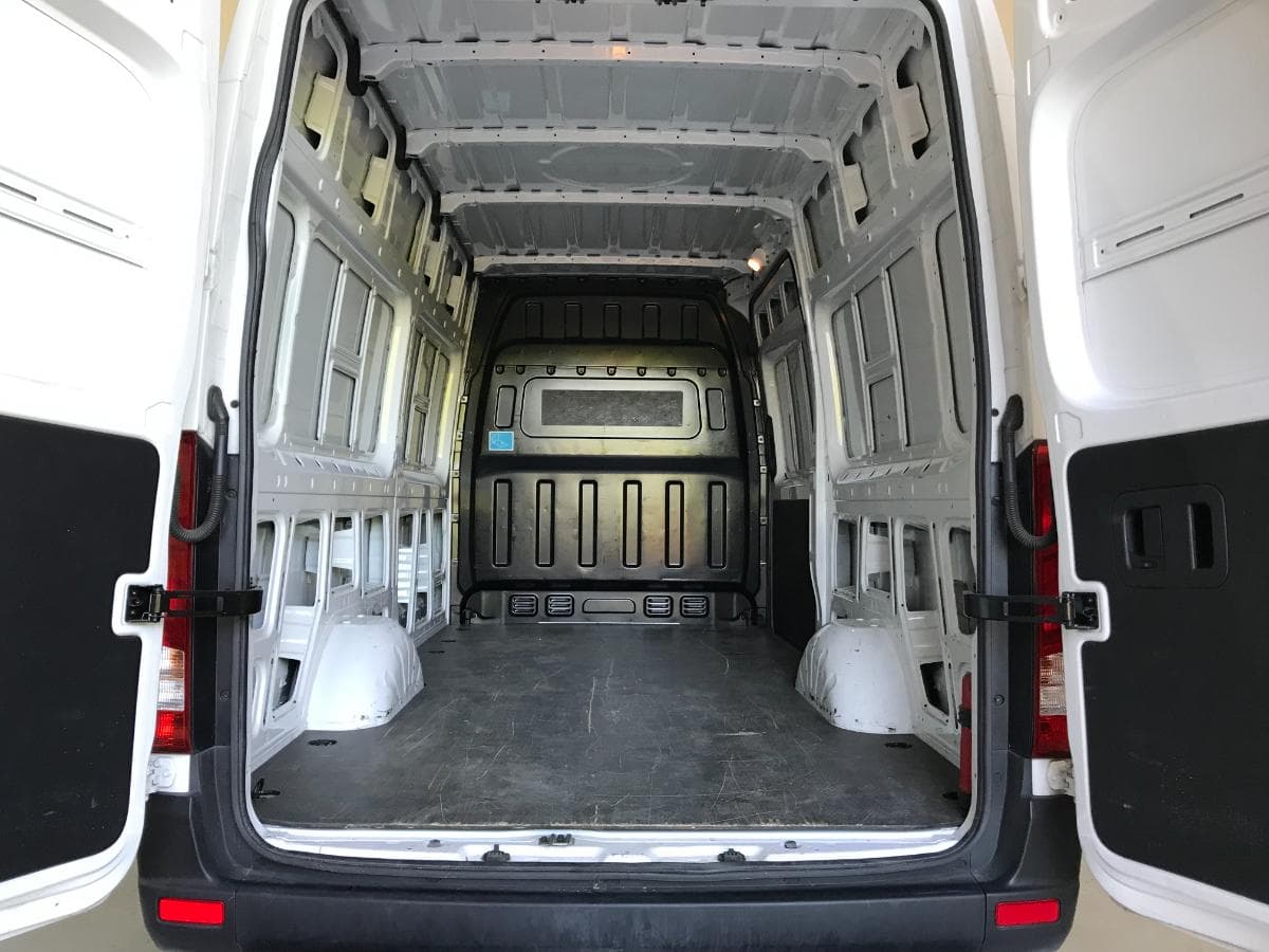 Hyundai H350 2.5CRDI · Ano 2019 — imagen 8
