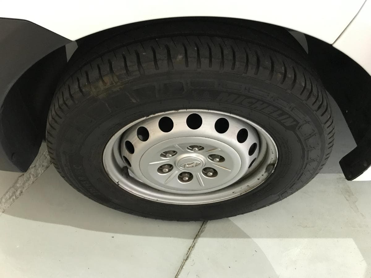 Hyundai H350 2.5CRDI · Ano 2019 — imagen 9