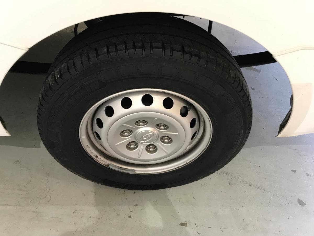 Hyundai H350 2.5CRDI · Ano 2019 — imagen 12