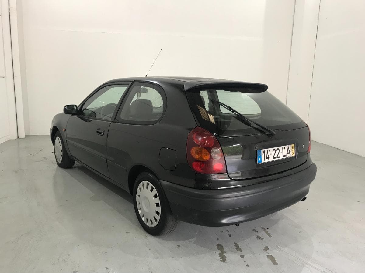 Toyota Corolla 2.0D · Ano 1998 — imagen 10