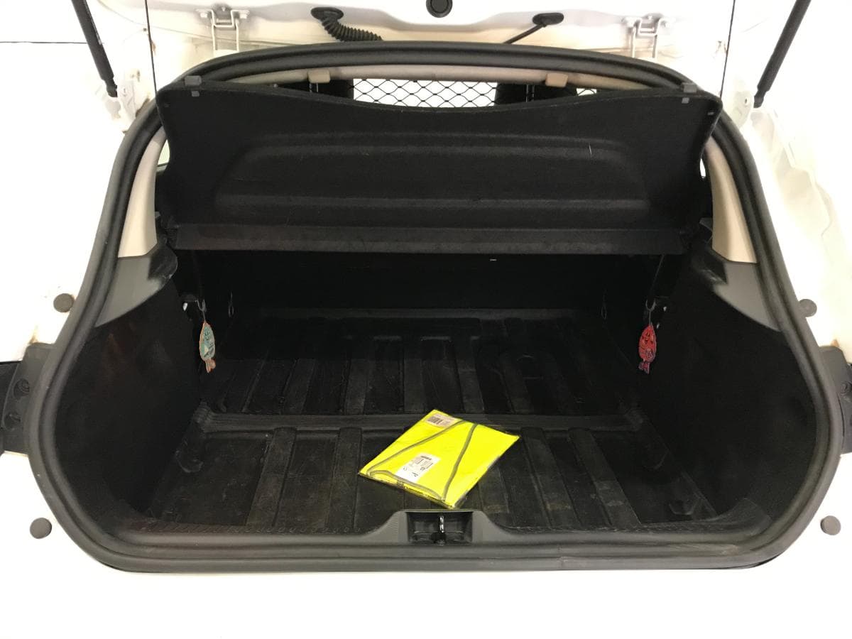 Renault Clio 1.5DCI · Ano 2015 — image 8
