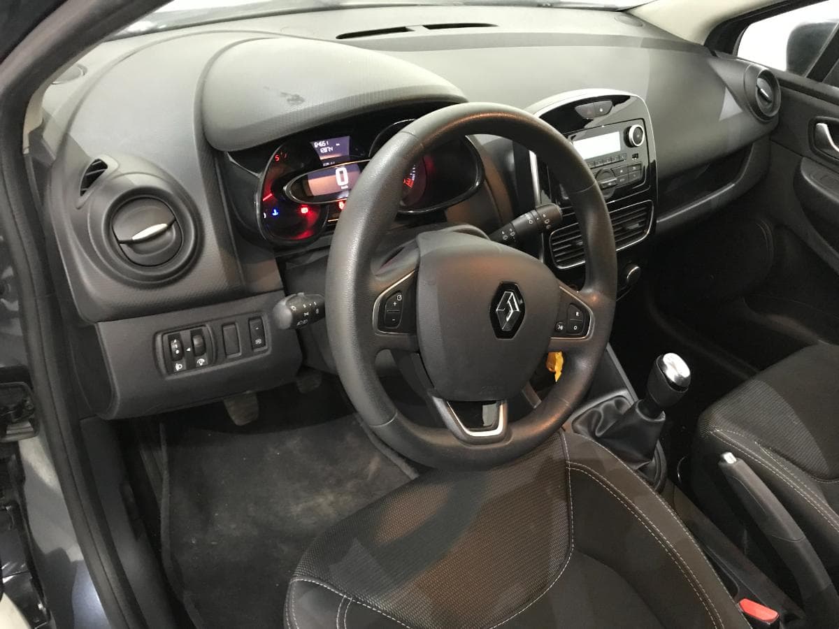 Renault Clio 1.5DCI · Ano 2019 — imagen 28