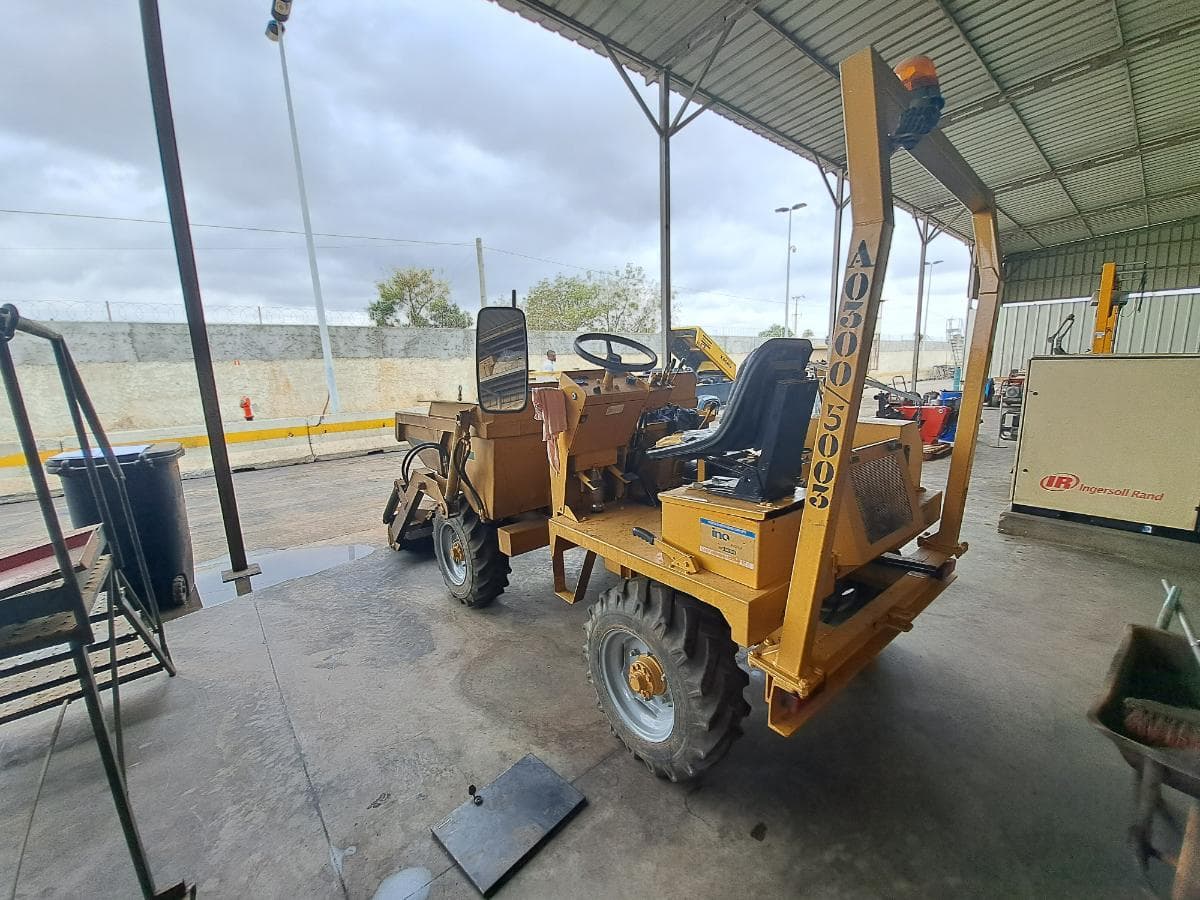 Dumper (4X4) ASTEL DV 2500/P · Viana — image 6