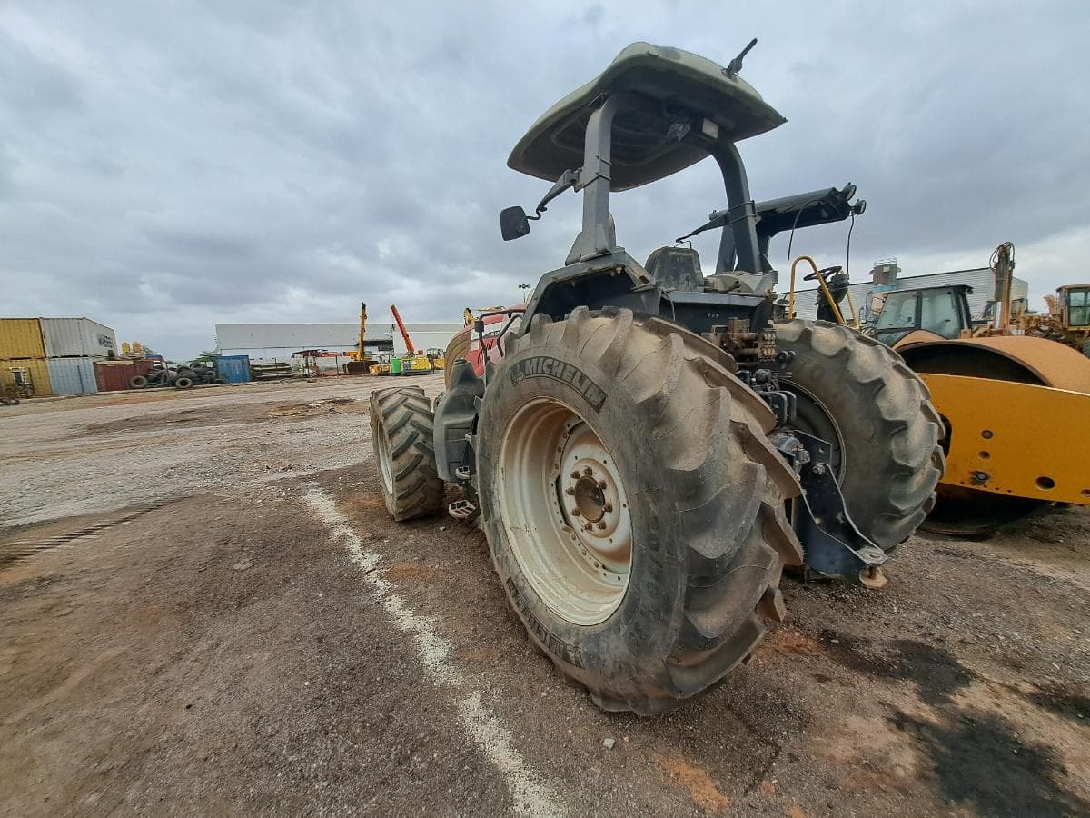 Trator Agrícola · Viana — imagen 9